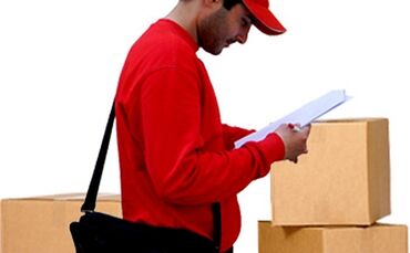 Traktorçu: Kuryer işi axtarıram
