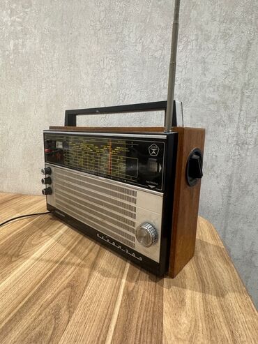 Radio: Vintage portativ radio qəbuledici — “Okean-209” tam ishlekdi — 3