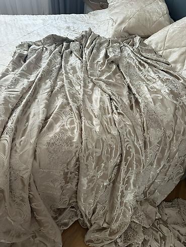 gilan tekstil: Zərif naxışlı yataq örtüyü və dəbli dekorativ dəst - Material — 1