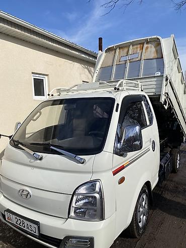 Hyundai: Hyundai Porter: 2017 г., 2.5 л, Механика, Дизель, Универсал — 1
