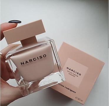❤️Narcisa Poudrée – premium klass 90ml Bu ətir, dərinizə dəyən yumşaq