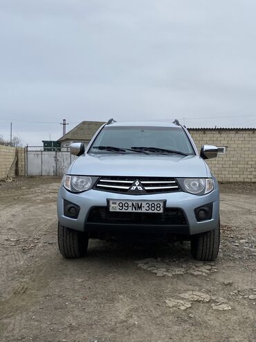 Mitsubishi: Mitsubishi L200: 2.5 l | 2008 il 245500 km Pikap