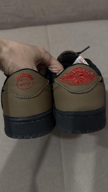 jeremy skott: Мужские кроссовки, 38, Nike, Б/у, цвет - Черный, Самовывоз — 5
