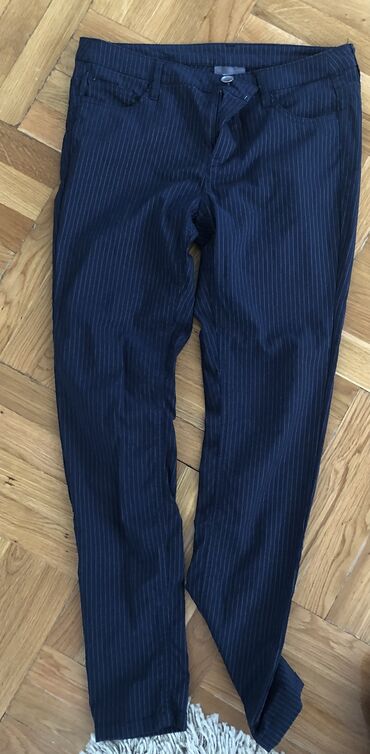 Pantalone: L (EU 40), Ravne nogavice