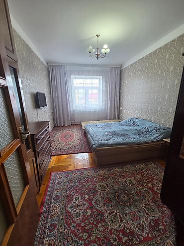 Mənzillər: Bakı, 9-cu mikrorayon, 4 otaqlı, Köhnə tikili, m. Nəsimi, 120 kv. m — 6