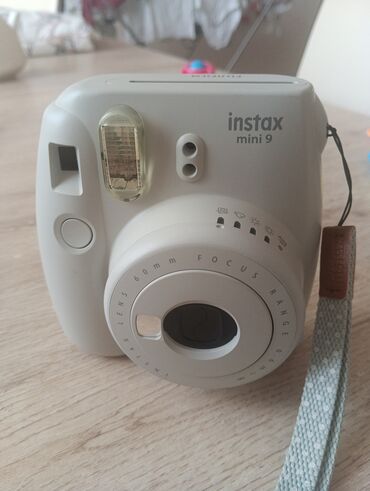 зеркальные фотоаппараты для начинающих: Instax Mini 9 toyda shekil chekmek ucun alinmishdi, o vaxtdan istifadə