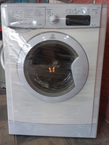 Mətbəx texnikası: Paltaryuyan maşın Indesit, 6 kq