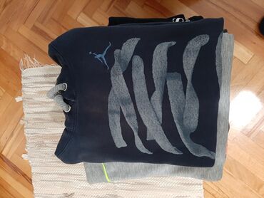 Duksevi: Devet debelih dukseva xl velicine sa kapuljacama jedan na cibzar cena — 5