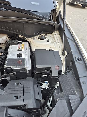 lizing avtomobiller: Kia Sorento – ağ mirvari rəngli, müasir dizaynlı 5yer nəfərlik SUV — 8