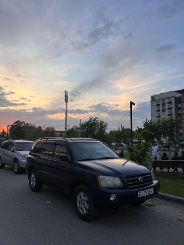 срочно продать машину: Toyota Highlander: 2003 г., 3 л, Автоматтык, Бензин, Кроссовер