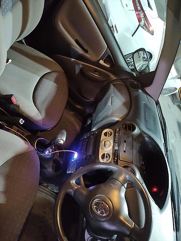 тоета витц: Toyota Vitz: 2004 г., 1.3 л, Автомат, Бензин, Хэтчбэк — 4