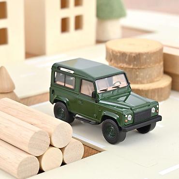 torba za dokumente: 🚙 Land Rover Defender 1995 – Dark Green (Norev Jet-Car 1:43) Norev — 1