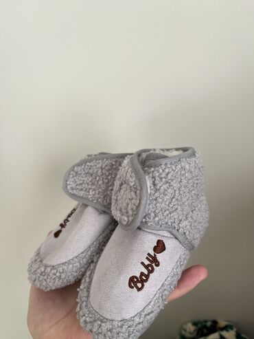 продаю связи с переездом: Мягкие детские пинетки - Цвет: светло‑серый - Материал верха
