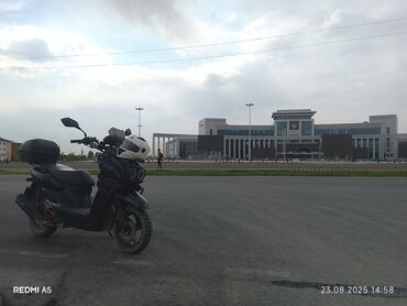 электроскутер с кабиной: Тип скутера Tank, 150 куб. см, Бензин, Новый