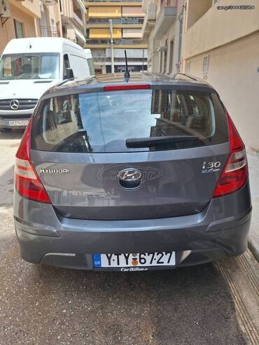 Used Cars: Hyundai i30: 1.6 l | 2012 year Hatchback