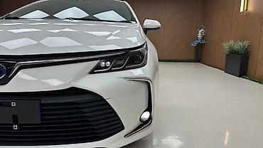 карола спасио: Toyota Corolla: 2022 г., 1.8 л, Вариатор, Гибрид, Седан — 2
