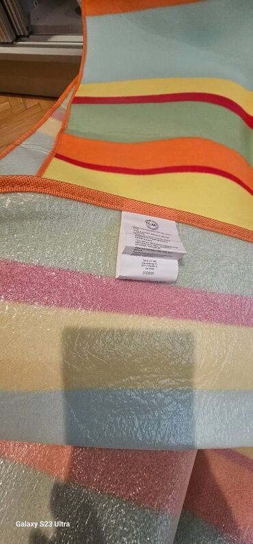 Digər ev dekoru: Gencede boyuk piknik ucun sergi,arxa terefi su kecirmez klyonkadi