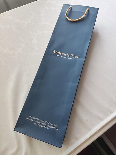 brend geyimlər: Andrew's Ties Made in Italy - Milano 100 % ipək . Təzədir, hədiyyə — 2