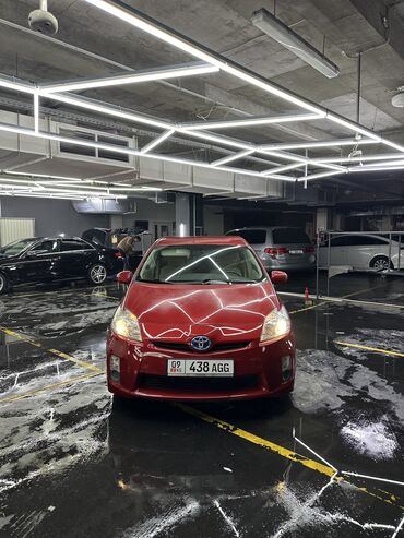 работа в оше продавец: Toyota Prius: 2011 г., 1.8 л, Гибрид, Хэтчбэк