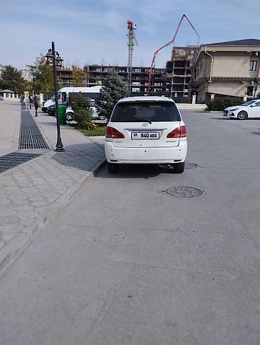 4wd: Toyota Ipsum: 2001 г., 2.4 л, Автомат, Газ, Минивэн — 3