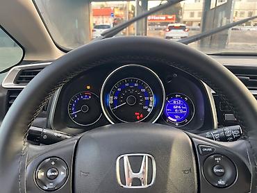 ender s: Honda Fit: 2018 г., 1.5 л, Механика, Бензин, Хэтчбэк — 8