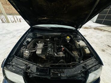 Audi: Audi 100: 1994 г., 2 л, Механика, Бензин, Седан — 10