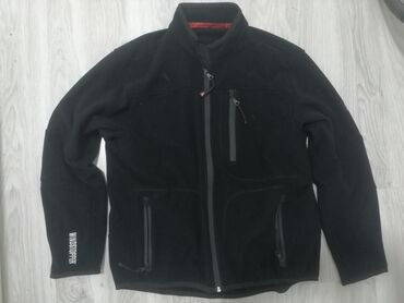 куртка the north face бишкек: Продам куртку флис с виндстоппером 
Фирмы musto