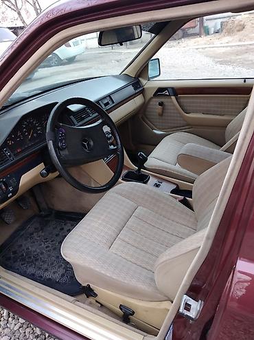 Продажа авто: Mercedes-Benz W124: 1991 г., 2.3 л, Механика, Бензин, Седан — 3