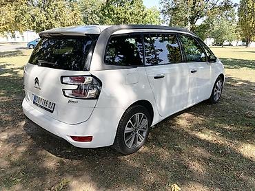 prednja kamera za auto: Citroën Grand C4 Picasso – 7 sedišta, porodični MPV, registrovan — 1