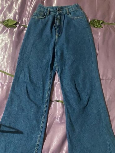 Köynək və bluzalar: Qadın köynəyi – düyməli - Ölçü: 36 (etiketdə “6m 36 razmer” qeyd — 16