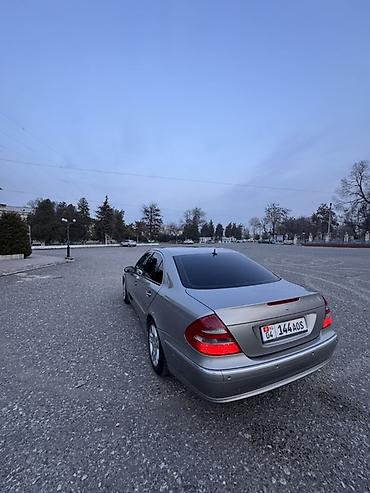 Mercedes-Benz: Mercedes-Benz E-Class: 2005 г., 3 л, Автомат, Бензин, Седан — 5