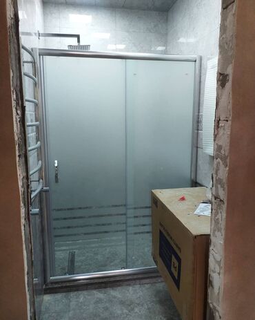 Duş kabinaları, arakəsmələr: Üstü qapalı kabina -da lalafo.az — 26 Duş kabinaları, arakəsmələr: Üstü qapalı kabina — 26