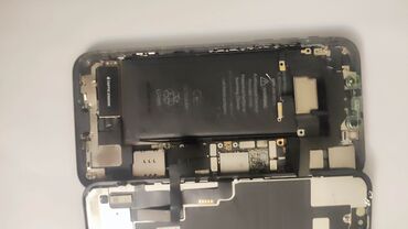Apple iPhone: IPhone 11, 64 GB, Black Titanium, Face ID