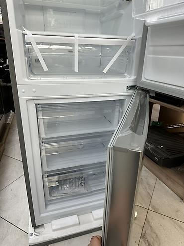 Холодильники: Холодильник Midea, Двухкамерный — 8