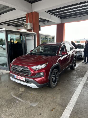 Toyota: Toyota RAV4: 2019 г., 2.5 л, Автомат, Бензин, Внедорожник