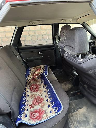 Audi: Audi 100: 1988 г., 1.8 л, Механика, Бензин, Универсал — 10