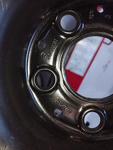 disqilər: İşlənmiş Disk Mercedes-Benz R 15, 5 Boltlu — 2