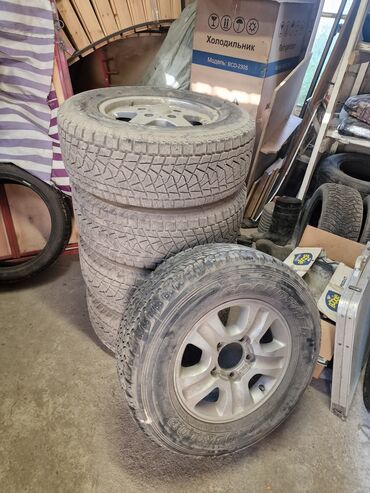 Шины: Шины R 17, Зима, Б/у, Комплект, Внедорожные (АТ/МТ), Япония, Bridgestone