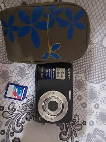 Sony Cyber-shot rəqəmsal fotoaparat Xüsusiyyətlər: - 10.1 MP təsvir