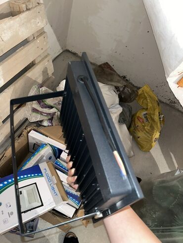 кольцевая лампа купить: LED Projector Floodlight – mini, 150W, IP66 Məhsul təsviri: - Güc at lalafo.az кольцевая лампа купить: LED Projector Floodlight – mini, 150W, IP66 Məhsul təsviri: - Güc