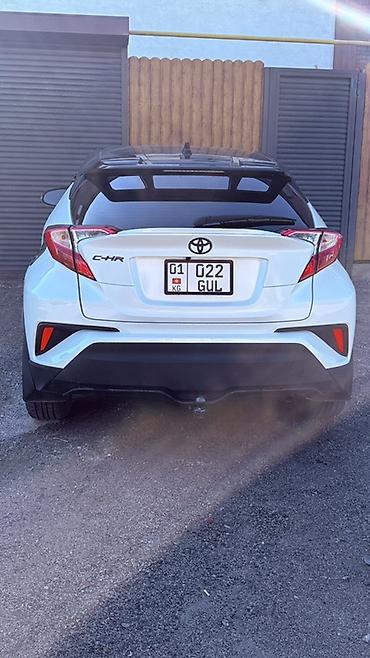 Toyota: Toyota C-HR: 2020 г., 2 л, Автомат, Бензин, Кроссовер — 3