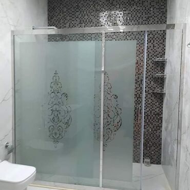 Duş kabinaları, arakəsmələr: Yeni Üstü açıq kabina, Düzbucaqlı, Ödənişli çatdırılma — 17