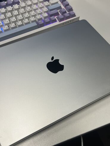 ssd macbook: Ультрабук, Apple, 16 ГБ ОЗУ, Apple M1 Pro, 14 ", Б/у, Для работы, учебы, память NVMe SSD