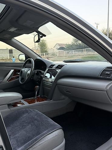 40 5: Toyota Camry: 2010 г., 2.5 л, Автомат, Бензин, Седан — 7