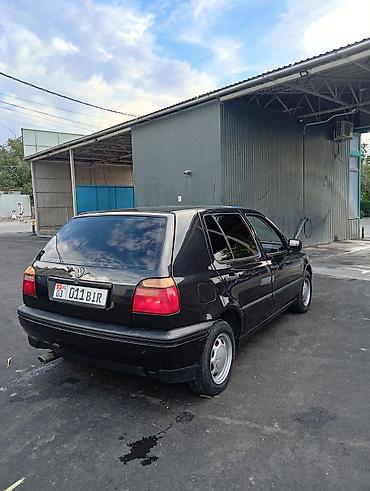 немка е303: Volkswagen Golf: 1993 г., 1.6 л, Механика, Бензин, Хэтчбэк — 6