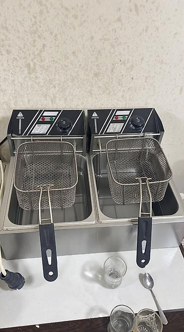 Sifarişlə restoran üçün masa və oturacaq dəstləri: Düz masa — 20
