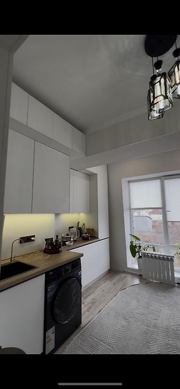 Продажа квартир: 1 комната, 33 м², 4 этаж, Дизайнерский ремонт — 9