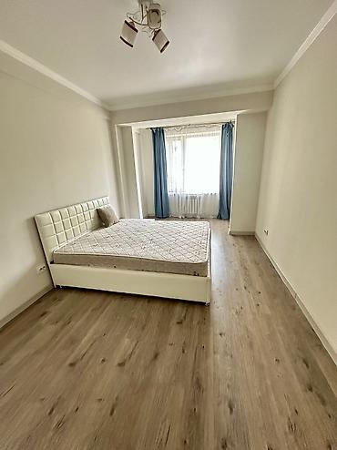 баят квартиры: 3 комнаты, 77 м², Элитка, 3 этаж, Старый ремонт — 4