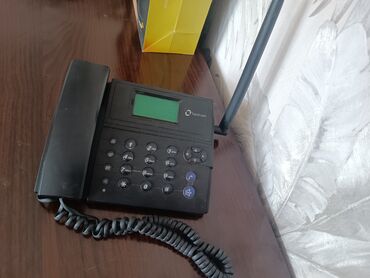 оборудование для ip телефонии конференц телефон с цветным дисплеем: Стационарный телефон Беспроводной, Дисплей, Автоответчик, Возможность настенной установки