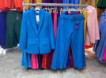 Kompleti: Odela 6000 Rsd
36/38 /40 /42 /44 /46 uplata pa slanje — 8